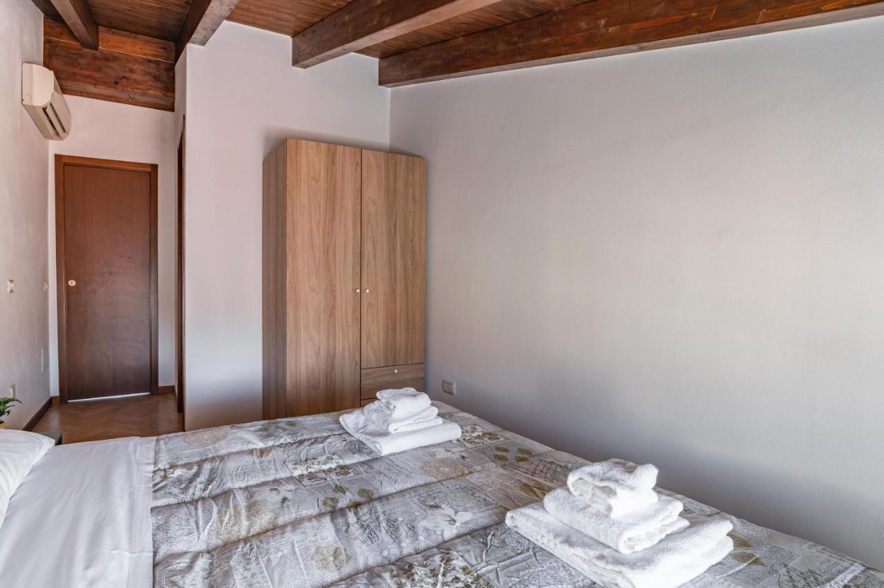 Parma Parco Ducale Duplex Apartment With Parking Kültér fotó